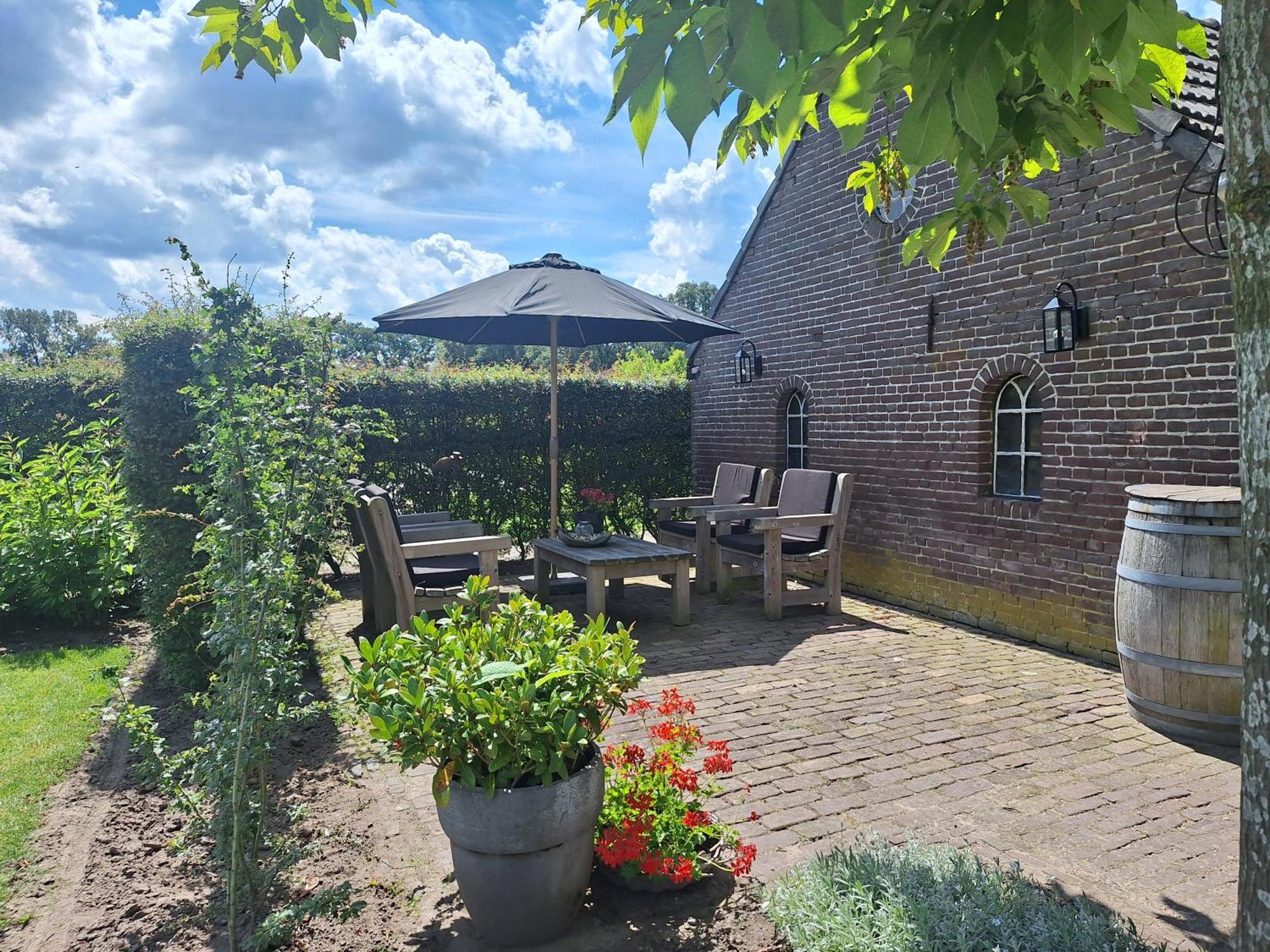 B&B De Meidoornhof Ruinen Eksteriør bilde